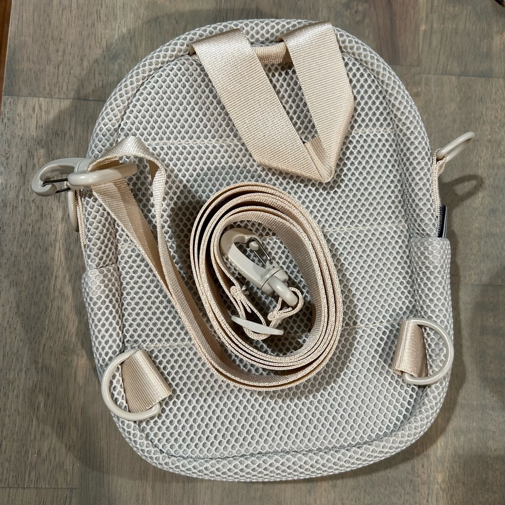 Adidas Beige Mesh Mini Backpack - Picture 2 of 4